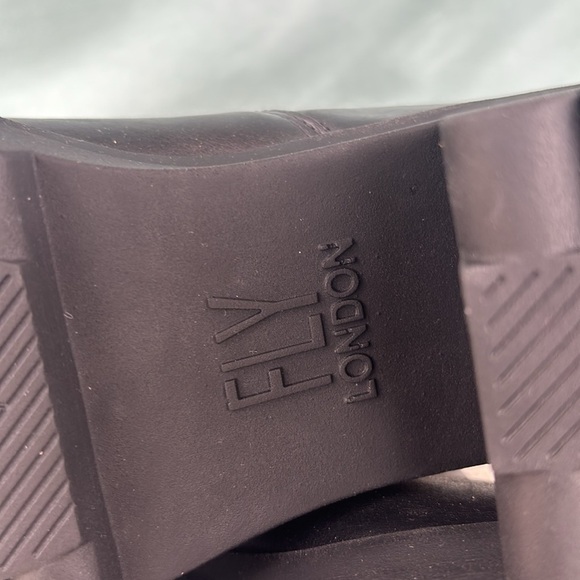 NWOT Fly London Black Mid Calf Boots EU 42 - Picture 9 of 11